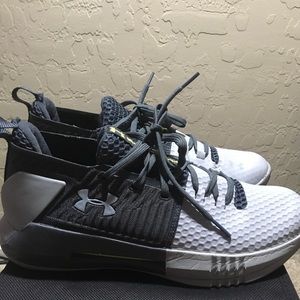 Under Armour drive 4 Low